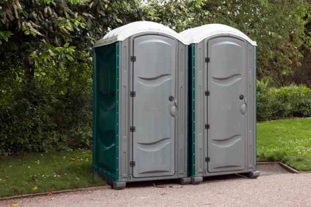 Best Restroom Trailer for Weddings in Minerva, OH